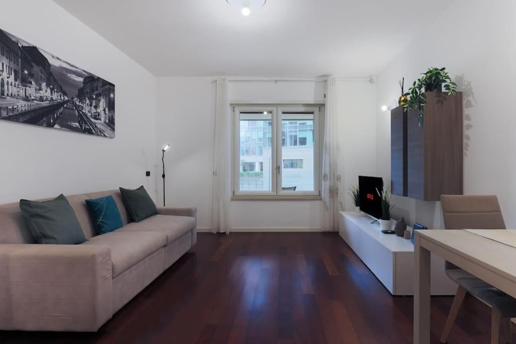 Comfort Suite Milano Centrale With Fast Wifi And Free Netflix Exterior foto